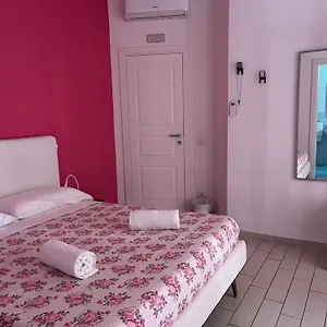 Bed & Breakfast Vomerooms, Napoli